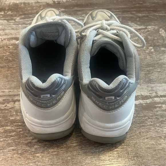 Vintage Skechers Sneakers - Picture 4 of 10